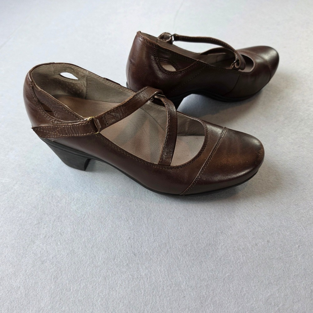ABEO Rita Brown Leather Mary Jane Pumps 6.5 N Narrow Support Corporate Indie